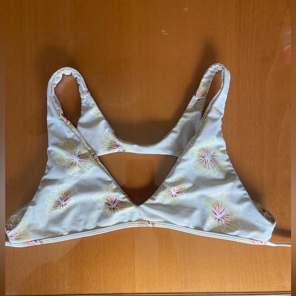 SOLD - Benoa Yellow Hapa